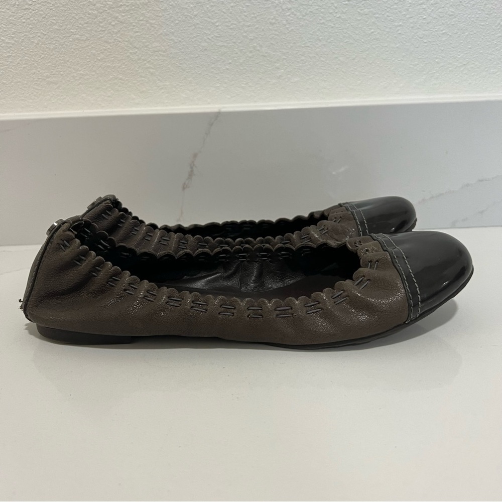 Tory Burch Brown Leather Round Toe Slip On Ballet Flats Size 7.5